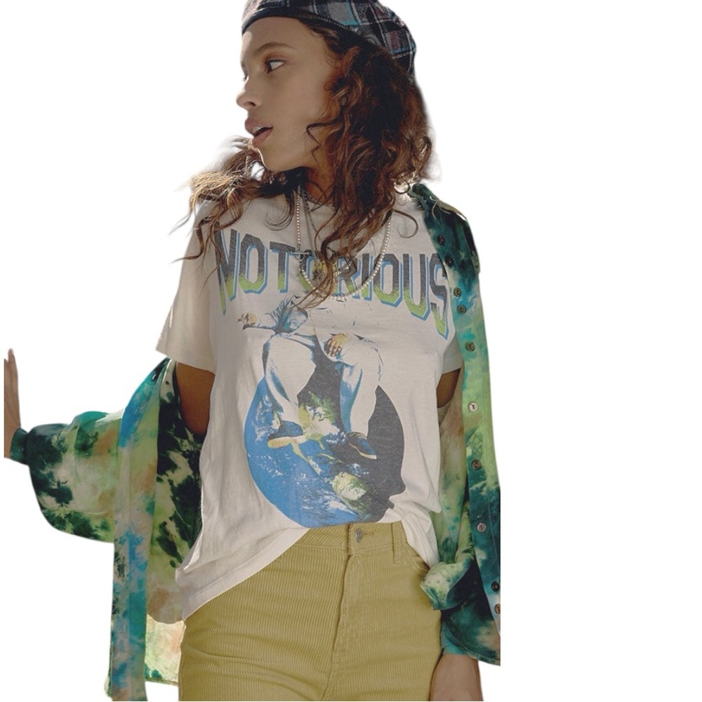 DAYDREAMER Notorious BIG Top Of The World Weekend Tee